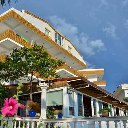 Cunda Panorama Otel 2*