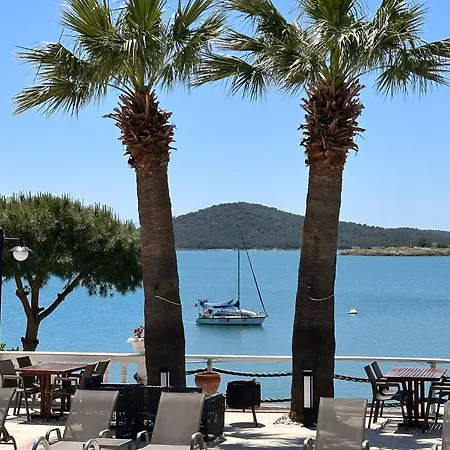 Cunda Panorama فندق 2*