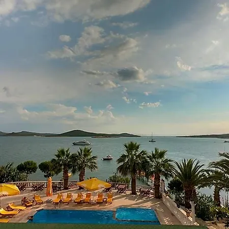 Otel Cunda Panorama