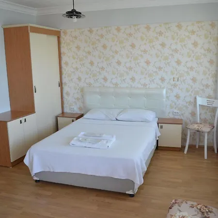 Cunda Panorama Hotell 2*